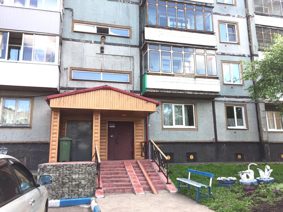 Apartment Tsiolkovskogo 27 新库兹涅茨克 外观 照片